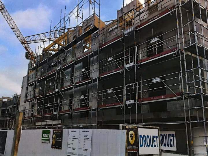 Echafaudage chantier de construction Île-de-France