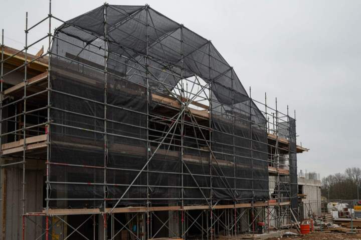Echafaudage parapluie pour chantier de construction Île-de-France